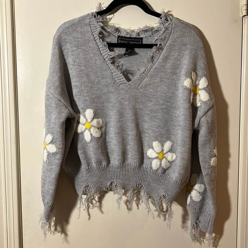 Poly & Esther Daisy Fringed V-Neck Sweater